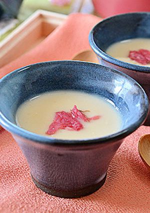 さくら甘酒☆雛の節句の彩りに♪-レシピのメイン写真