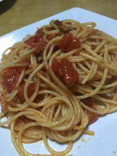 シンプルなトマトソーススパゲティ。-レシピのメイン写真