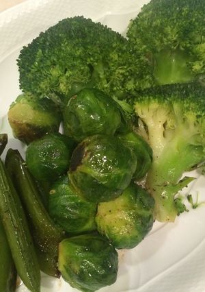 ビタクラフトで美味しい緑の野菜の蒸し焼き-レシピのメイン写真