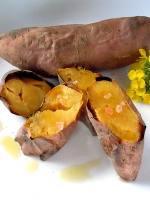 焼き芋のオリーブオイルがけ♪-レシピのメイン写真