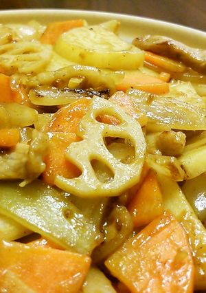 豚ネック入り野菜炒め、カレー味。-レシピのメイン写真