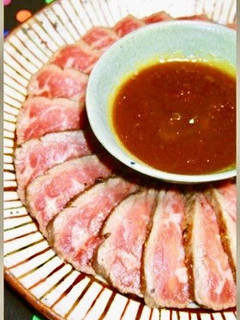 ローストビーフに牛ブロック肉の盛り付け方-レシピのメイン写真