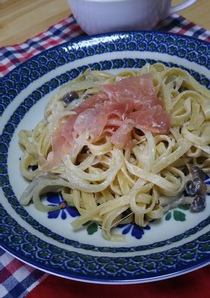 簡単時短！生ハム付すいすいクリームパスタ-レシピのメイン写真