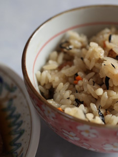 簡単な沖縄風炊き込みご飯(じゅうしぃ)-レシピのメイン写真