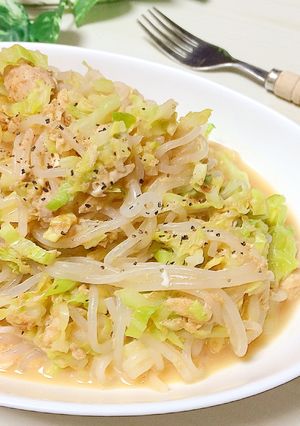 ダイエット応援⚑白滝のケチャたまパスタ-レシピのメイン写真
