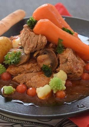 ストウブでとろとろ豚ロースのトマト煮込み-レシピのメイン写真