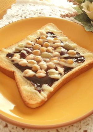 ビーンズチョコマヨトースト-レシピのメイン写真