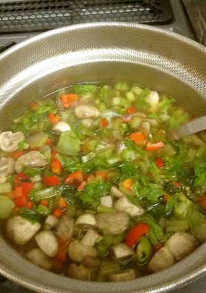 滋味溢れる、残り野菜の細切れ鶏スープ煮-レシピのメイン写真