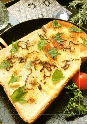 七味ピリリ⋆塩昆布バター＊斑×斑トースト-レシピのメイン写真