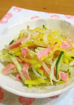 味付け不要♪タクワンとモヤシのサラダ-レシピのメイン写真