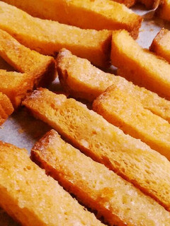 食パンでスティックラスク♪-レシピのメイン写真