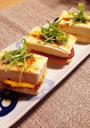 お豆腐のチーズたっぷりステーキサンド☆-レシピのメイン写真