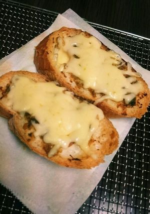 意外な美味しさ!蕗味噌のチーズトースト-レシピのメイン写真
