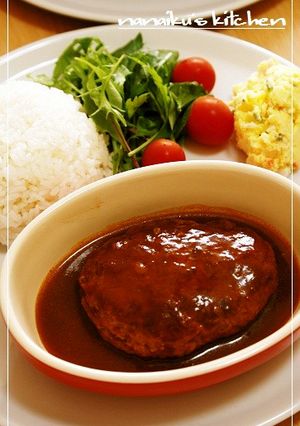 ソースにやみつき♡煮込みハンバーグ-レシピのメイン写真