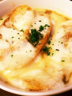 濃厚♡オニオングラタンスープ シンプル版-レシピのメイン写真