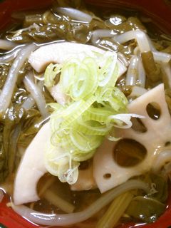 簡単*蓮根ともやし ほうれん草のお吸い物-レシピのメイン写真