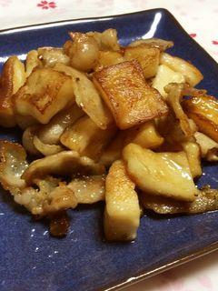 豚肉とはんぺんのバター醤油炒め-レシピのメイン写真