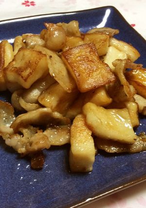 豚肉とはんぺんのバター醤油炒め-レシピのメイン写真