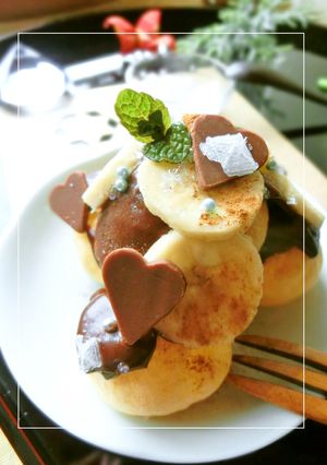 トロっと生チョコ★バナナシューピラミッド-レシピのメイン写真