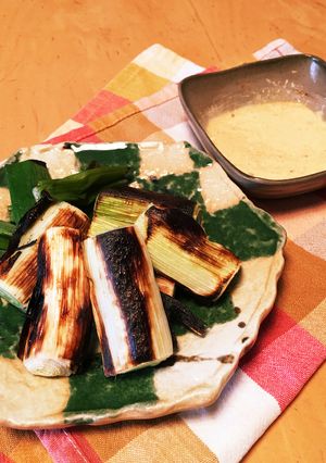 こんがりと甘い焼き長ネギ・マヨポンソース-レシピのメイン写真