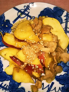 さつまいもと豚こまのレモン風味甘辛炒め-レシピのメイン写真