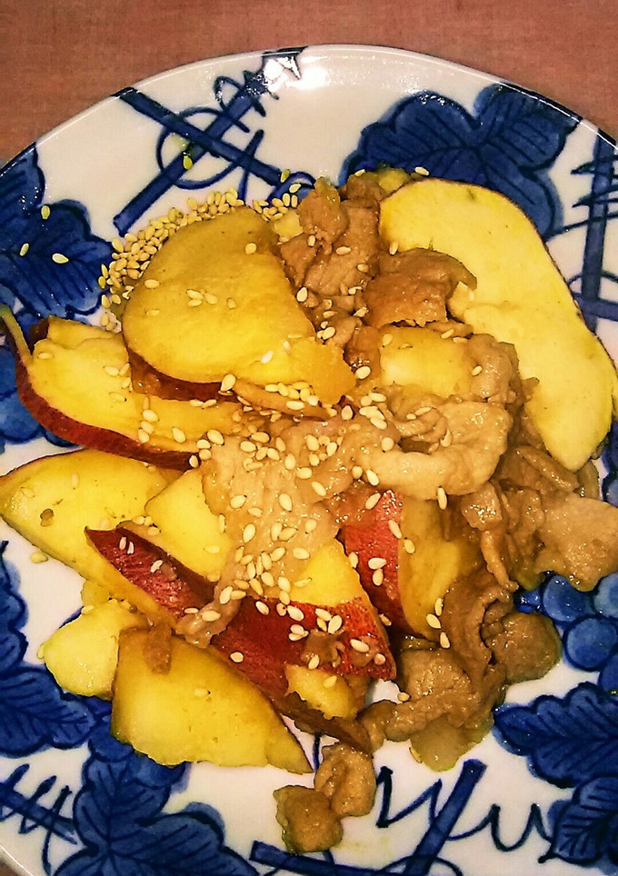 さつまいもと豚こまのレモン風味甘辛炒め-レシピのメイン写真