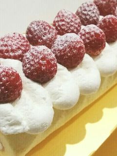 ふわふわ❤いちごロールケーキ♪-レシピのメイン写真