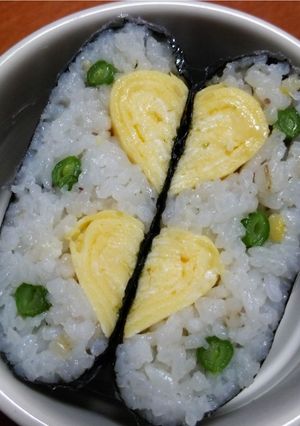 ハートの卵焼き de おにぎらず☆-レシピのメイン写真