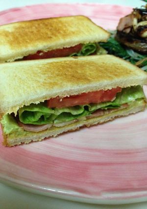 BLT＋アボカドペーストサンド-レシピのメイン写真