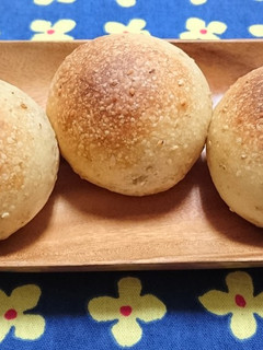 天然酵母でゴマあんパン!-レシピのメイン写真