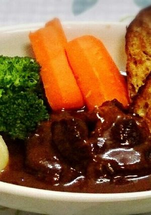 手間は掛かるけど本格ビーフシチュー-レシピのメイン写真