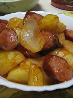 ソーセージとじゃがいもの炒め物-レシピのメイン写真