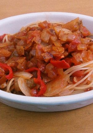 玉ねぎとパプリカのトマトパスタ【簡単】-レシピのメイン写真