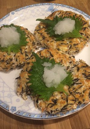 人参搾りかすde豆腐ひじきハンバーグ-レシピのメイン写真
