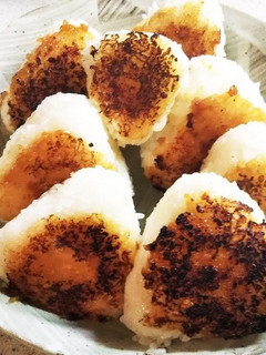 余ったご飯で味噌焼きおにぎり-レシピのメイン写真