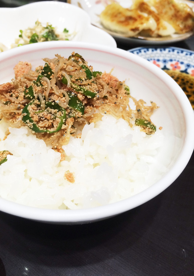激ウマ！ししとう入りの明太子とじゃこ炒め-レシピのメイン写真