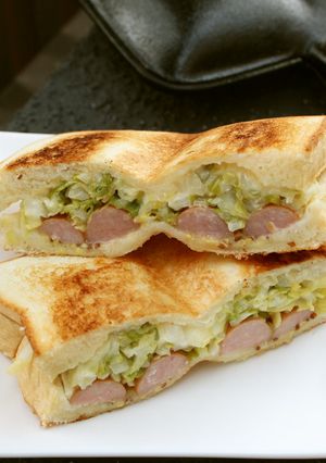 ザワークラウトとウインナーのホットサンド-レシピのメイン写真