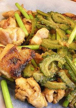 ゴーヤとチキンのスパイシー炒め-レシピのメイン写真