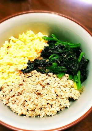 鶏そぼろの三色丼-レシピのメイン写真