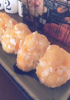 シンプルゆで卵のオリーブオイルおにぎり-レシピのメイン写真