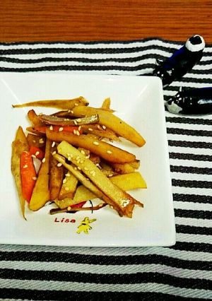 じゃがいもとゴボウとにんじんのきんぴら-レシピのメイン写真