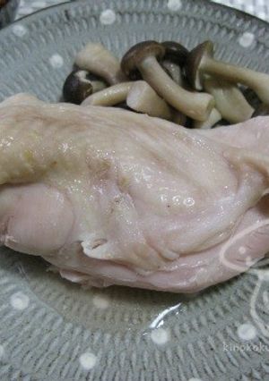 ☆炊飯器におまかせ「鶏ときのこの酒蒸風」-レシピのメイン写真