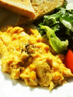 スクランブルエッグ コーン風味 ❀ 朝食-レシピのメイン写真