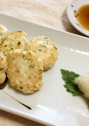 三つ葉入り豆腐ハンバーグ-レシピのメイン写真