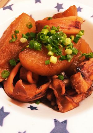 味がしっかり染て美味しい！簡単イカ大根-レシピのメイン写真