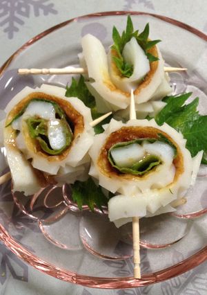 お弁当・おつまみに 梅・しそ 竹輪巻き-レシピのメイン写真