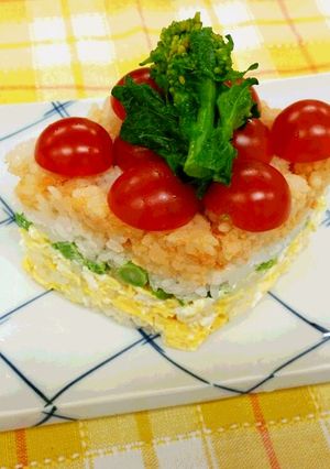 ベジ♪ひな祭りにうれしい♪押し寿司ケーキ-レシピのメイン写真