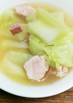 大根とキャベツの簡単コンソメスープ煮込み-レシピのメイン写真