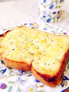 朝パンに♪チーズたっぷり♪チーズトースト-レシピのメイン写真