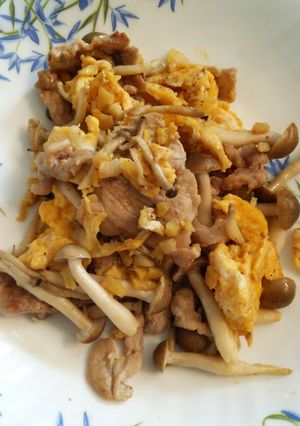 豚肉としめじの炒め物-レシピのメイン写真